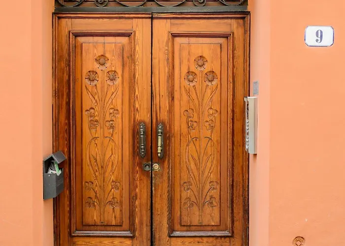 Urban Jungle Tortellinosuite شقة