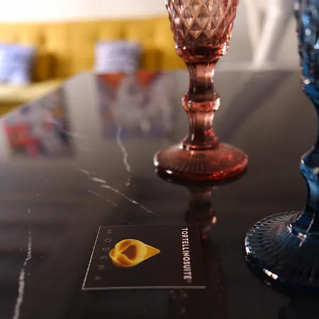 アパート Urban Jungle Tortellinosuite モデナ