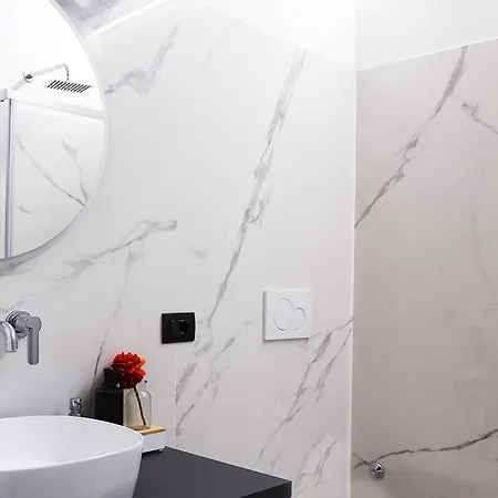 Urban Jungle Tortellinosuite Apartment