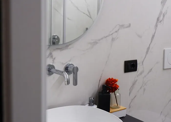 Urban Jungle Tortellinosuite 아파트